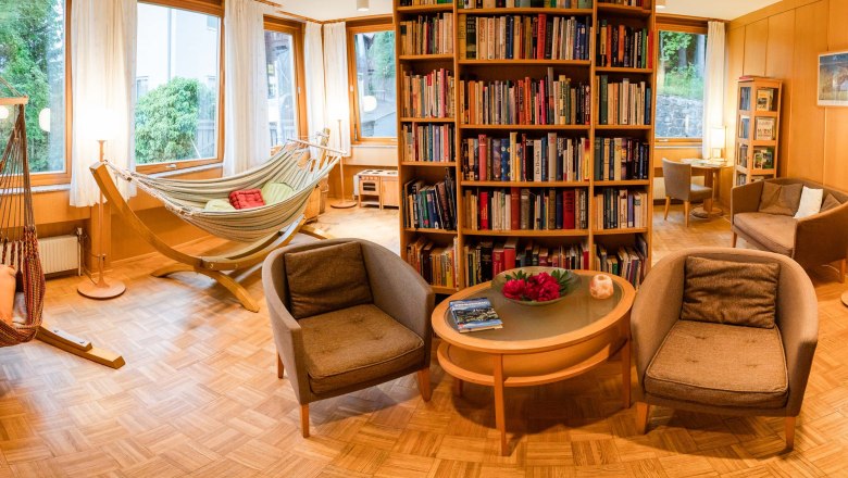 Library - Panoramahotel Wagner, &copy; Sebastian Freiler