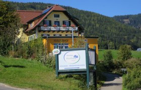 Veronika's herb farm, © Veronika Dielacher